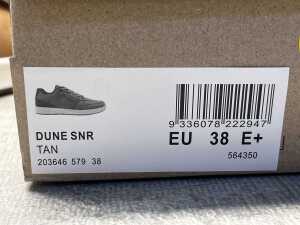 Clarks Kids Dune Snr size EU 38 - 5