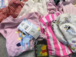 Group of Girls clothing size 2-4 - 4