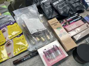 Group of beauty products - 4
