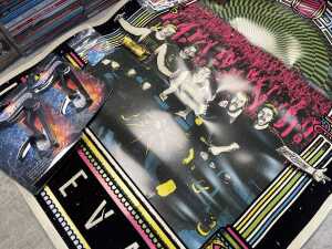 Group of CDs & music accessories - 5