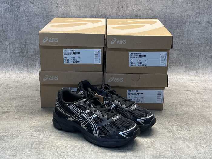 Four pairs of Asics Gel-1130 GS