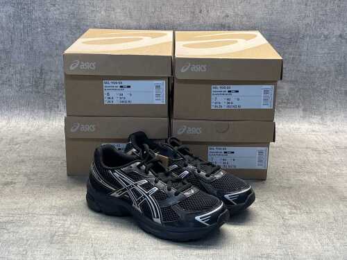 Four pairs of Asics Gel-1130 GS
