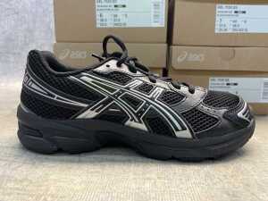 Four pairs of Asics Gel-1130 GS - 2