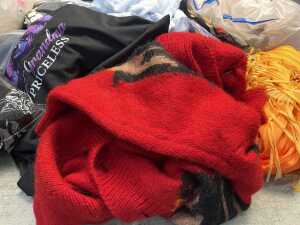 Group of assorted clothing & accessories - 4