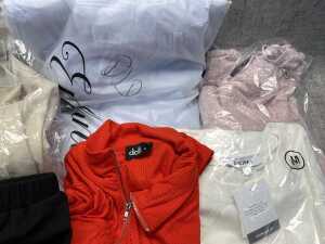 Group of Women's clothing size M - 3