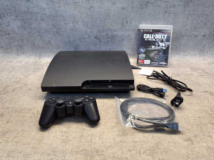 Playstation 3, Call of Duty Ghosts and controller