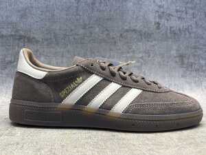 Adidas Handball Spezial size US 6 Men's - 2