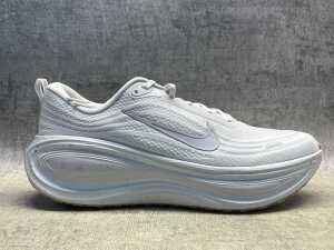 Nike Vomero Plus Speckle size US 13 Men's - 2