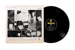 Two 1960s Australian-pressed mono Beatles vinyl records - 5