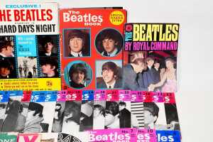 Beatles memorabilia, including 'Another Beatles Christmas Record' fan club flexidisc - 3