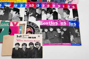 Beatles memorabilia, including 'Another Beatles Christmas Record' fan club flexidisc - 5