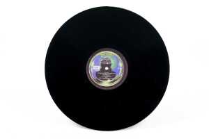 Iron Maiden 'Seventh Son of a Seventh Son' vinyl record, signed by four band members - 2