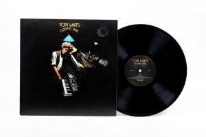 Four Country and Blues vinyl records - 2