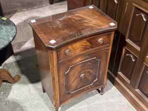 Mahogany bedside cabinet - 2