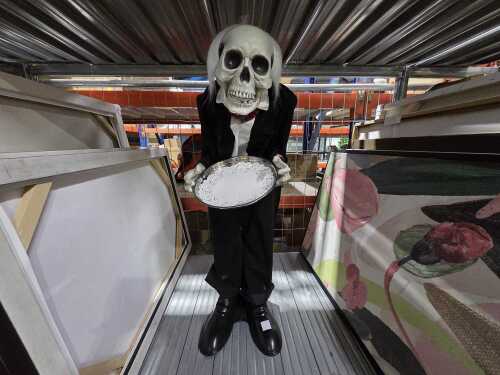 Halloween butler skeleton figure
