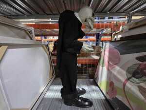 Halloween butler skeleton figure - 3