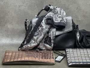 Group of handbags and clutches - 6