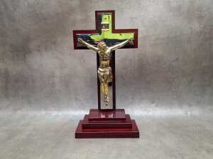 Four Christian decorative and votive items - 5
