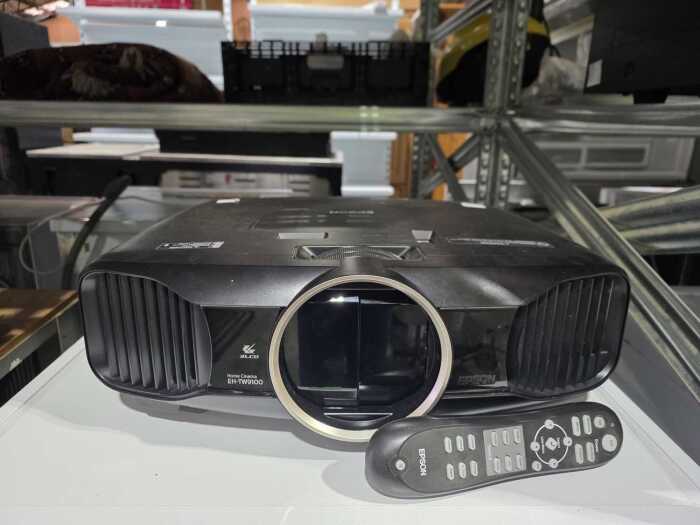 Epson EH-TW9200 home cinema projector