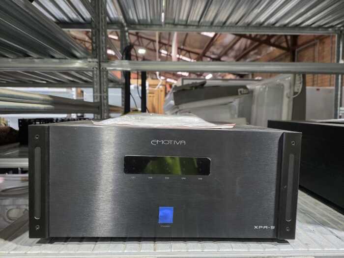 Emotiva XPA-5 five-channel power amplifier