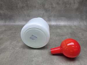 Mid-century Japanese squat red and white decanter - 4