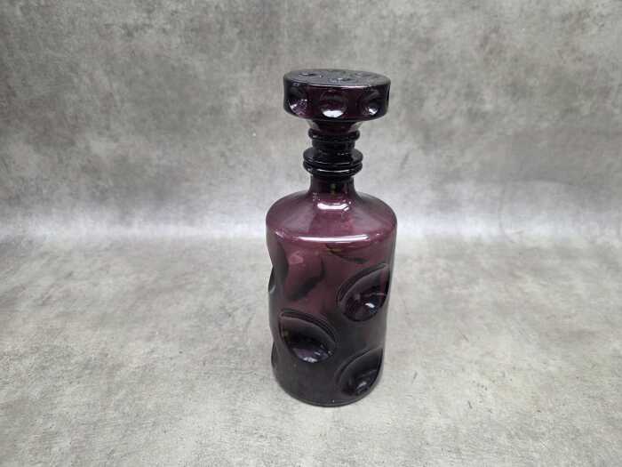 Mid-century amethyst 'Thumbprint' genie bottle