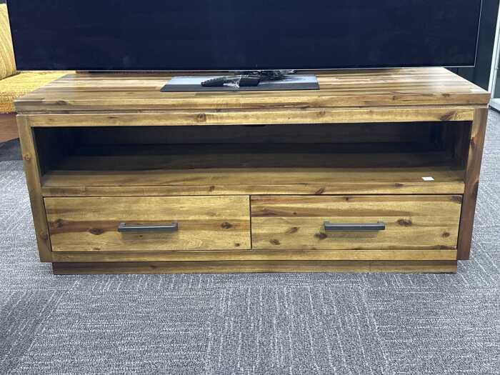 Timber entertainment unit