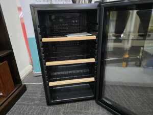 Devanti 80 L compressor wine cooler - 2