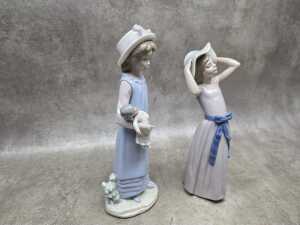 Two Lladro porcelain girl figures - 3