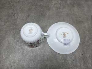 Four porcelain duos - 8