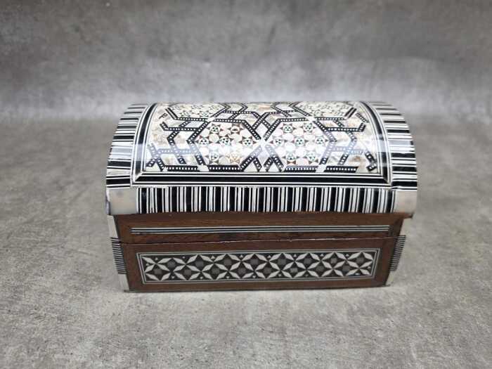 Middle Eastern timber trinket box with mother-of-pearl inlay