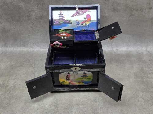 Japanese musical lacquer jewellery box