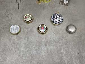 Eight metal decorative items, including enamel - 2