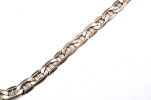 A broken anchor link bracelet in 9 carat yellow gold - 2