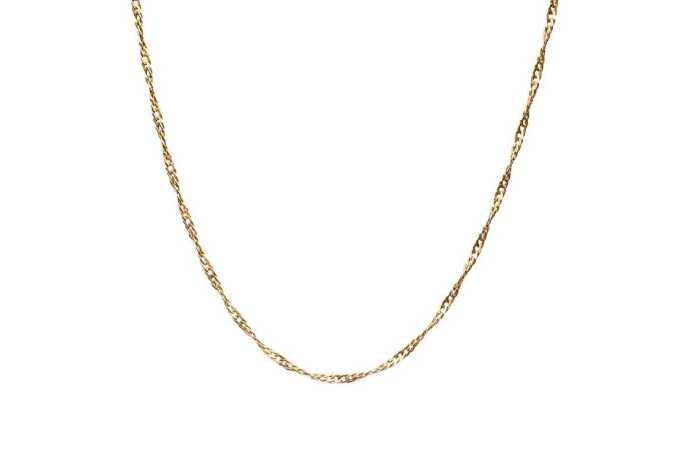 A twist link necklace in 9 carat yellow gold
