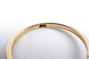 An antique diamond ring in 18 carat yellow gold - 4