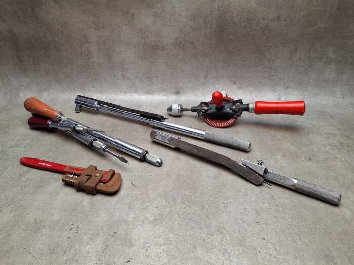 Hand tools, including two Dual Signal torque wrenches