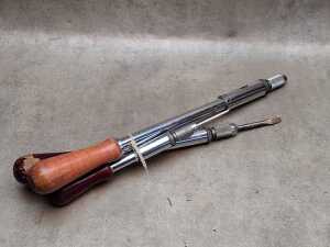 Hand tools, including two Dual Signal torque wrenches - 4