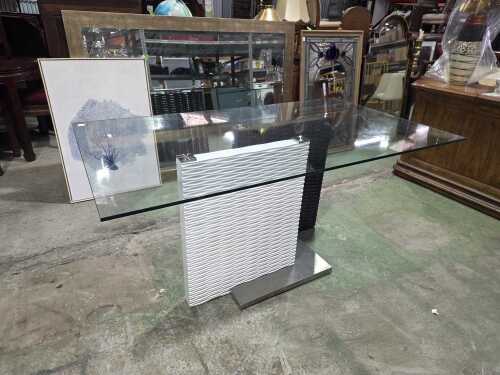 Contemporary glass top dining table