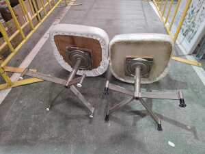 Eight mid-century kitchen chairs - 6