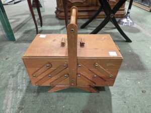 A.B Displays three-tier timber sewing box - 4