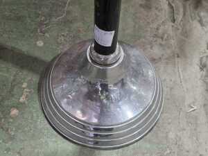 Art Deco smoker's stand with chrome base and bowl on painted metal stand - 3