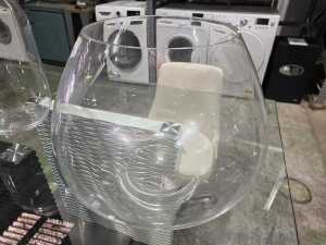 Three clear glass floor vases in various shapes - 4