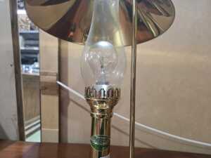 Brass 'Orient Express' Paris-Istanbul table lamp - 6