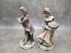 Two porcelain figures - 4