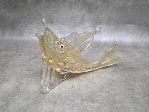 Murano art glass fish figure with aventurine inclusions