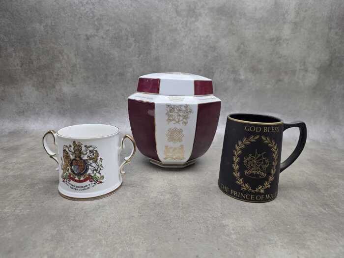 Three English Royal family commemorative porcelain pieces