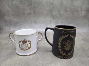 Three English Royal family commemorative porcelain pieces - 7