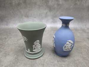 Three Wedgwood Jasperware vases - 5