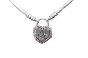 A retired model Pandora "lock your promise" bracelet in sterling silver - 2